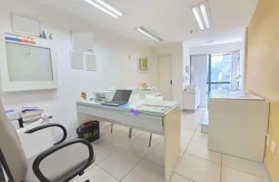 Sala comercial à venda na Avenida Barão do Rio Branco, 2817, Centro, Juiz de Fora