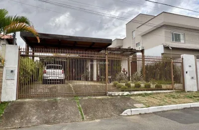 Casa com 2 quartos à venda na Rua Carlos Mitheroffer, 206, Alto dos Pinheiros, Juiz de Fora