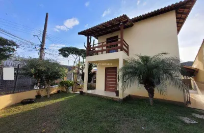 Casa com 3 quartos à venda na Rua João Weiss, 310, Alto dos Pinheiros, Juiz de Fora