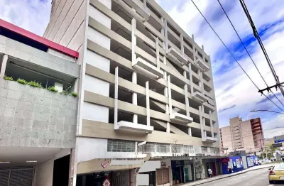 Casa comercial à venda na Rua Espírito Santo, 916, Centro, Juiz de Fora