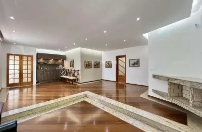 Casa com 5 quartos à venda na Rua Ivan Soares Oliveira, 743, Parque Imperial, Juiz de Fora