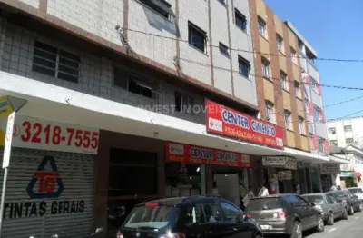 Apartamento com 3 quartos para alugar na Rua Batista de Oliveira, 51, Centro, Juiz de Fora