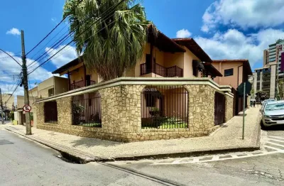 Casa com 4 quartos à venda na Rua Araguaia, 84, São Mateus, Juiz de Fora