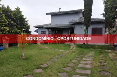 Casa de alto padrão no Condomínio Residencial Marf II: 4 quartos, 1 suíte, 3 salas, 3 banheiros, 4 vagas de garagem, 190m². Venha conferir!