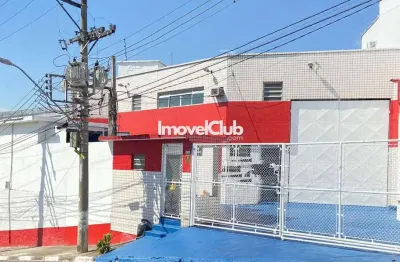 Galpão industrial para alugar em barueri/sp com entrada de carga, doca elevada, guarita e estacionamento privativo