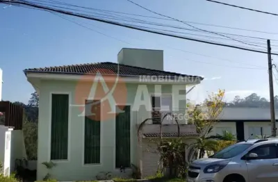 Excelente sobrado com 04 dormitórios sendo 02 suítes- condomínio reserva vale verde - cotia/sp