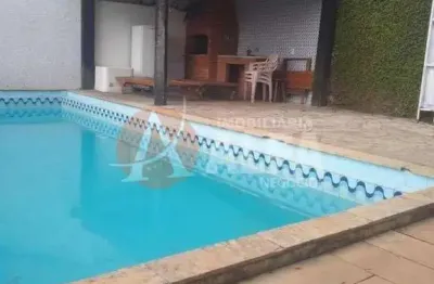Casa com 5 quartos para alugar na Rua Jerusalém, Jardim Semiramis, Cotia