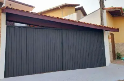 Casa com 2 quartos à venda na Rua Capão Bonito, Jardim Sabiá, Cotia
