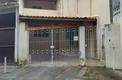Casa com 3 quartos para alugar na Rua Salma, Parque São George, Cotia