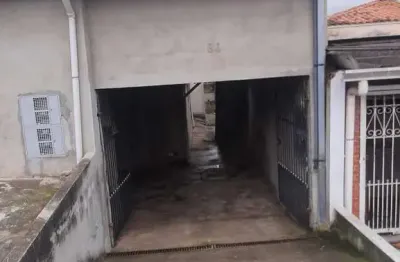 Casa com 2 quartos para alugar na Rua Padre José Ferreira de Seixas, Vila São Joaquim, Cotia
