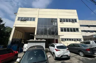 Galpão  com  1030 m²  no centro empresarial trade hill - cotia/sp