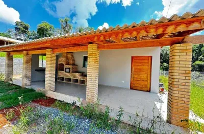 Chácara com 840 m2 - 02 suítes - estrada da cachoeira  - cotia/sp