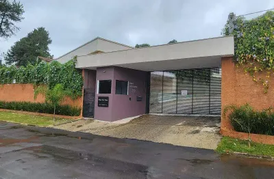 Casa térrea com 3 suítes - condomínio villagio saint thomaz - carapicuíba/ sp