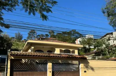Casa térrea com 03 quartos - jardim dos ipês - cotia/ sp
