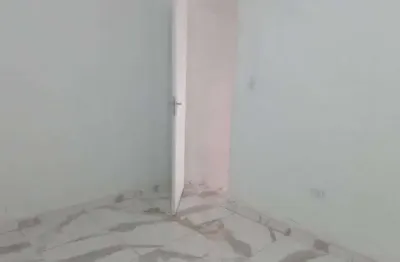 Casa com 2 quartos para alugar na Rua Lagoa do Bonfim, Jardim Nara Lúcia, Cotia