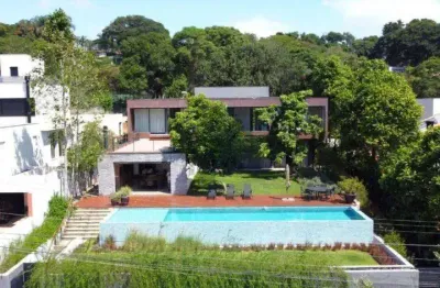 Casa com 04 quartos - vila de são fernando - cotia/sp