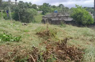 Terreno à venda na Rua dos Coqueirais, Jardim Petrópolis, Cotia