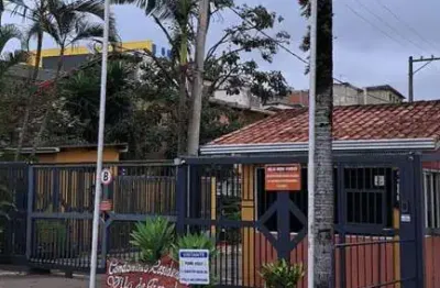 Casa com 02 quartos - residencial vila de espanha granja viana - cotia/sp