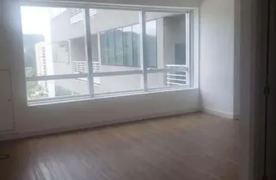 Sala comercial para alugar na Avenida Sagitário, Sítio Tamboré Alphaville, Barueri