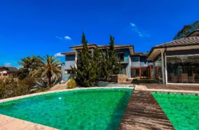 Casa com 07 Quartos - Condomínio Recanto Suíço - Vargem Grande Paulista/SP