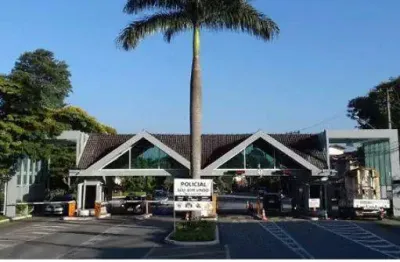 Casa de Alto Padrão - 06 Suítes, Condomínio São Paulo II, Cotia / SP