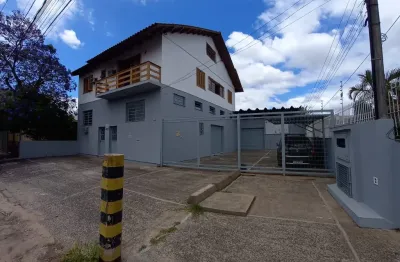 Casa comercial com 4 salas à venda na Rua José Carlos da Silva, Vila Ponta Porã, Cachoeirinha