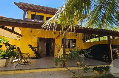 Casa em condomínio fechado com 4 quartos à venda na Rua Pereira Neves, 619, Centro, Maricá