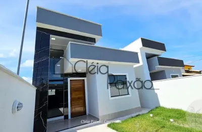 Linda casa moderna com 2 quartos sendo 1 suíte à venda em maricá