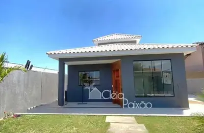 Casa com 3 quartos sendo 1 suíte, à venda em itaipuaçú-maricá rj.