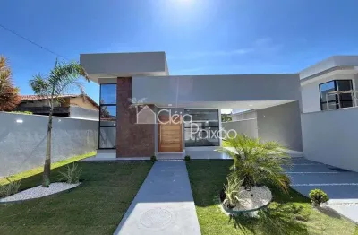 Casa espetacular com 3 quartos, piscina e área gourmet à venda em itaipuaçú.