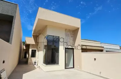 Belíssima casa com 3 quartos e área gourmet à venda em itaipuaçú,  maricá rj.