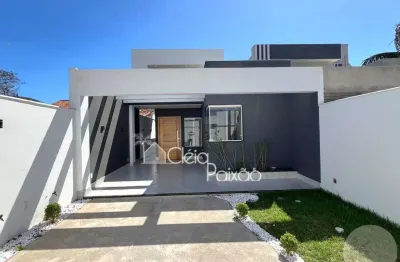 Ótima casa com dois quartos à venda na praia de itaipuaçu, maricá rj.