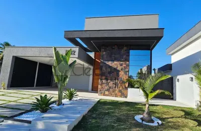 Belíssima casa com 3 quartos à venda em condomínio fechado, maricá rj.