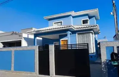 Casa com 3 quartos sendo 2 suíte,  à venda em condomínio fechado,  maricá rj.