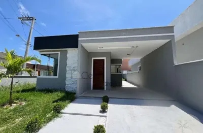 Casa com dois quartos à venda em condomínio fechado,  maricá rj.