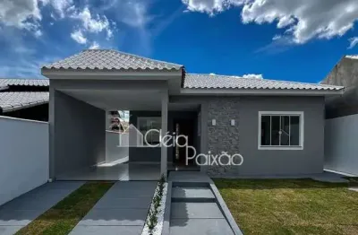 Ótima casa com dois quartos à venda em condomínio fechado,  maricá rj.