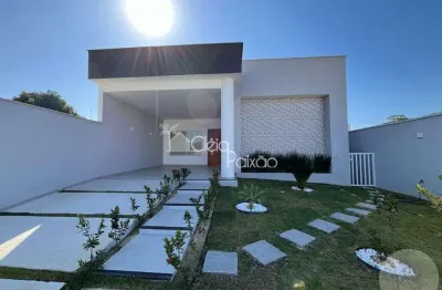 Ótima casa com 3 quartos à venda em condomínio fechado, maricá rj.