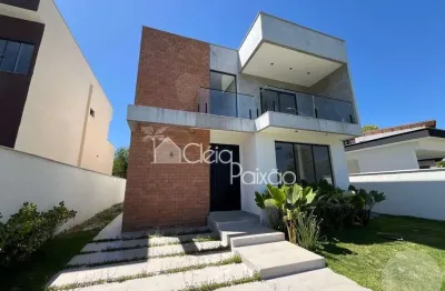 Excelente casa com 4 quartos à venda em condomínio fechado, maricá rj.