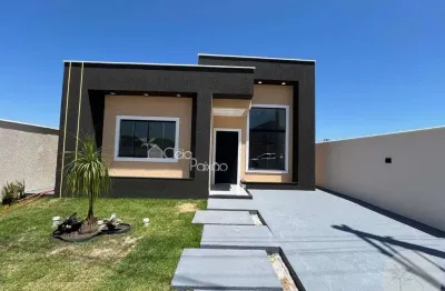 Ótima casa com 3 quartos à venda em condomínio fechado, maricá rj.