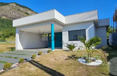 Excelente casa à venda em condomínio de alto padrão, maricá rj.