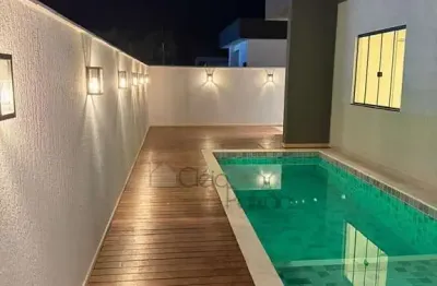 Excelente casa com 3 quartos à venda em condomínio fechado, maricá rj.