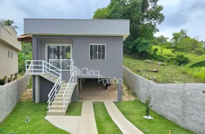 Excelente casa com dois quartos à venda no condado de maricá rj.