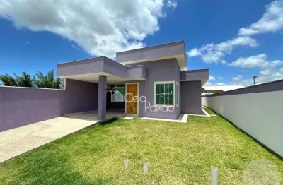 Ótima casa com 3 quartos sendo 1 suíte à venda em condomínio fechado, maricá rj