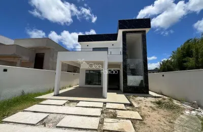 Casa dúplex com duas suítes à venda à venda em condomínio fechado, maricá rj.