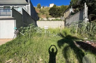 Terreno à venda na Avenida Diógenes Paula Costa, 104, Jacaroá, Maricá