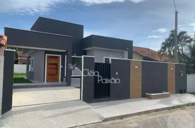 Ótima casa com dois quartos à venda em condomínio fechado, inõa-maricá rj.