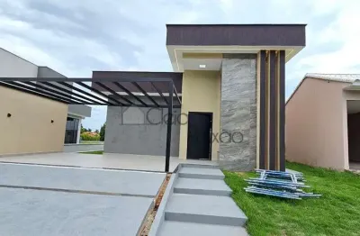 Excelente casa com 3 quartos à venda em condomínio fechado, Maricá RJ.