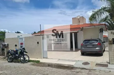 Casa com 3 quartos para alugar na rua dos canudos, 305, ingleses do rio vermelho, florianópolis por r$ 1.300 por dia