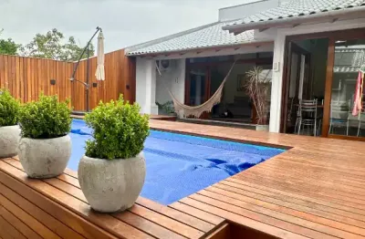 Casa 3 dormitórios 2 garagens à venda no bairro santa helena em bento gonçalves