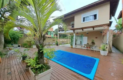 Casa com 3 quartos à venda na servidão quadros, 242, rio tavares, florianópolis por r$ 2.150.000